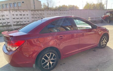 Chevrolet Cruze II, 2010 год, 650 000 рублей, 6 фотография