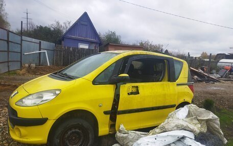 Peugeot 1007, 2006 год, 190 000 рублей, 2 фотография