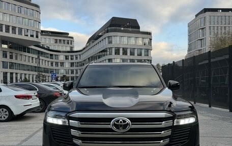 Toyota Land Cruiser, 2022 год, 10 900 000 рублей, 4 фотография