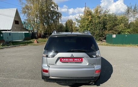 Mitsubishi Outlander III рестайлинг 3, 2008 год, 1 430 000 рублей, 5 фотография