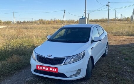 KIA Rio III рестайлинг, 2013 год, 835 000 рублей, 12 фотография