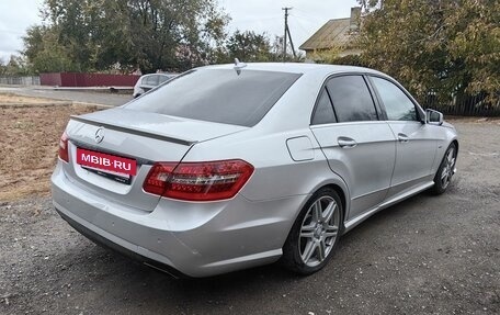 Mercedes-Benz E-Класс, 2012 год, 1 800 000 рублей, 7 фотография