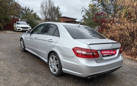 Mercedes-Benz E-Класс, 2012 год, 1 800 000 рублей, 6 фотография