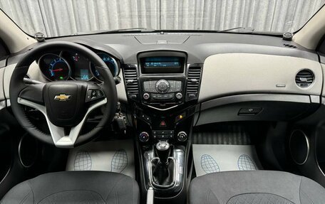 Chevrolet Cruze II, 2012 год, 850 000 рублей, 25 фотография