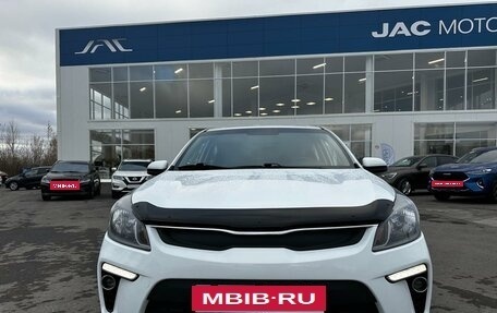 KIA Rio IV, 2017 год, 1 376 000 рублей, 4 фотография