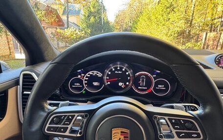 Porsche Cayenne III, 2018 год, 10 900 000 рублей, 12 фотография