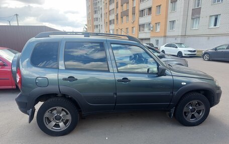 Chevrolet Niva I рестайлинг, 2020 год, 1 200 000 рублей, 2 фотография