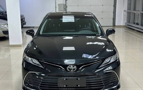 Toyota Camry, 2023 год, 4 490 000 рублей, 7 фотография