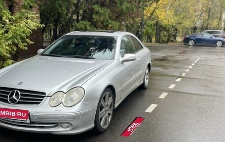 Mercedes-Benz CLK-Класс, 2003 год, 890 000 рублей, 17 фотография