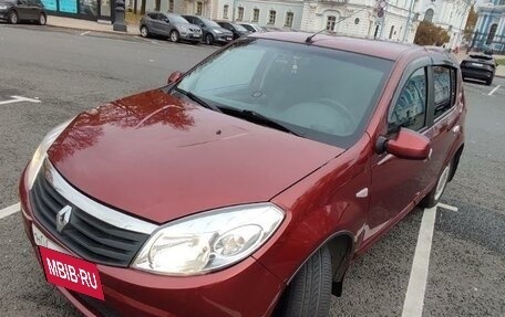 Renault Sandero I, 2012 год, 680 000 рублей, 2 фотография