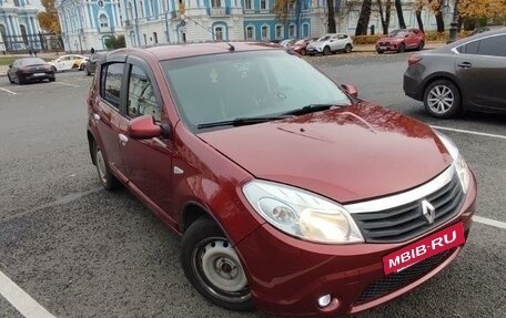 Renault Sandero I, 2012 год, 680 000 рублей, 3 фотография