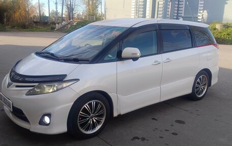 Toyota Estima III рестайлинг -2, 2011 год, 1 250 000 рублей, 1 фотография