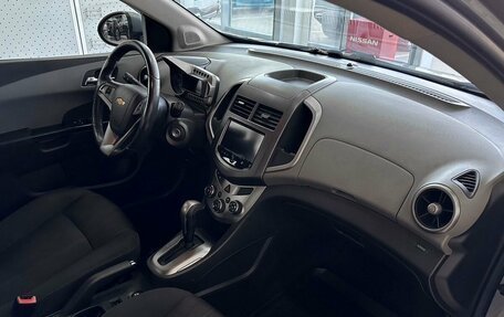 Chevrolet Aveo III, 2013 год, 989 400 рублей, 7 фотография