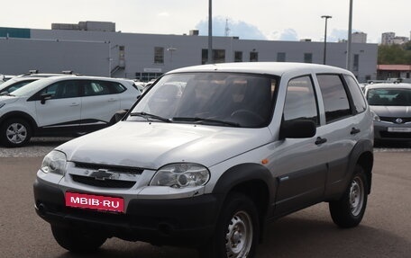 Chevrolet Niva I рестайлинг, 2010 год, 600 000 рублей, 1 фотография