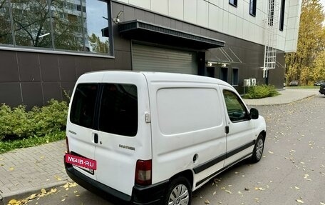 Peugeot Partner II рестайлинг 2, 2005 год, 495 000 рублей, 4 фотография