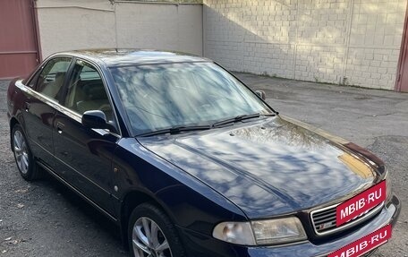 Audi A4, 1997 год, 550 000 рублей, 12 фотография