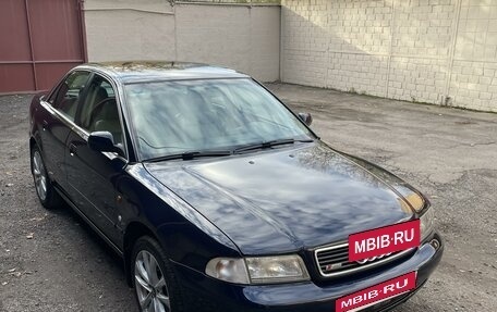 Audi A4, 1997 год, 550 000 рублей, 3 фотография