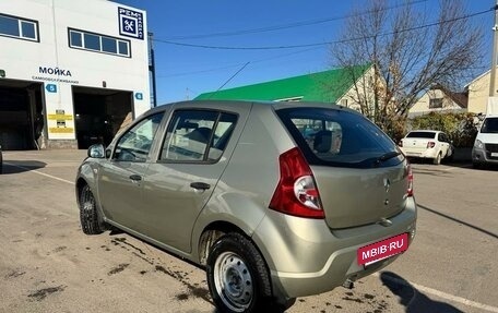 Renault Sandero I, 2014 год, 700 000 рублей, 2 фотография