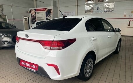 KIA Rio IV, 2020 год, 1 750 000 рублей, 2 фотография