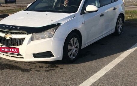 Chevrolet Cruze II, 2012 год, 599 000 рублей, 6 фотография