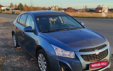 Chevrolet Cruze II, 2014 год, 850 000 рублей, 2 фотография