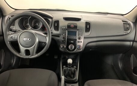 KIA Cerato III, 2010 год, 850 000 рублей, 8 фотография