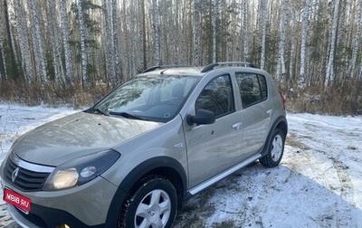 Renault Sandero I, 2012 год, 830 000 рублей, 1 фотография