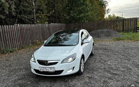 Opel Astra J, 2010 год, 885 000 рублей, 7 фотография