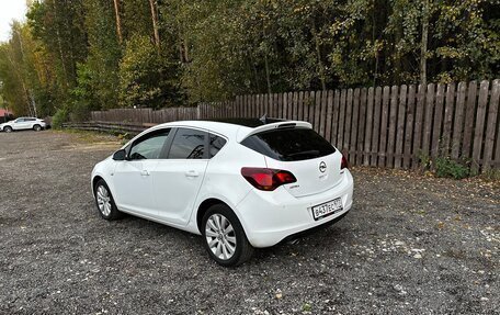 Opel Astra J, 2010 год, 885 000 рублей, 4 фотография