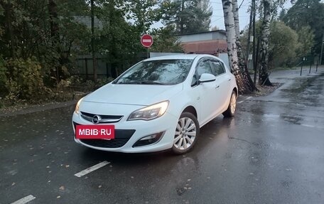 Opel Astra J, 2013 год, 1 199 000 рублей, 15 фотография