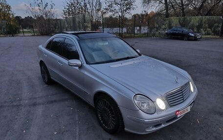 Mercedes-Benz E-Класс, 2003 год, 1 500 000 рублей, 7 фотография