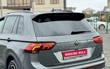 Volkswagen Tiguan II, 2022 год, 4 150 000 рублей, 32 фотография