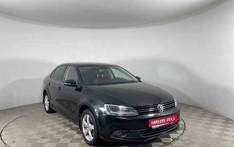 Volkswagen Jetta VI, 2013 год, 1 149 000 рублей, 3 фотография