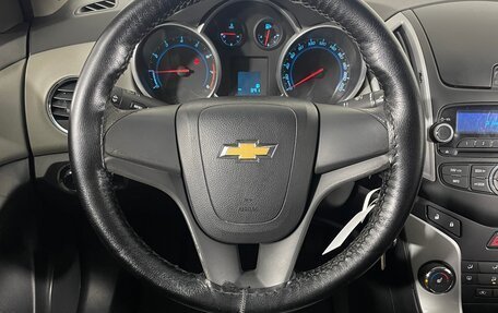 Chevrolet Cruze II, 2013 год, 909 000 рублей, 17 фотография