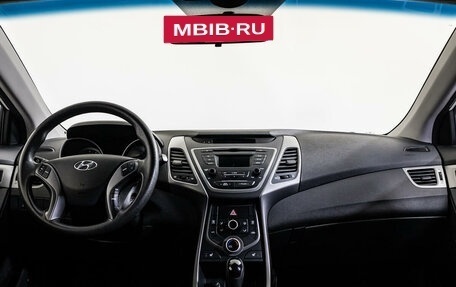 Hyundai Elantra V, 2015 год, 1 380 000 рублей, 10 фотография