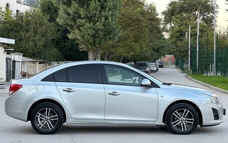 Chevrolet Cruze II, 2013 год, 997 000 рублей, 12 фотография