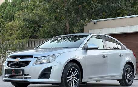 Chevrolet Cruze II, 2013 год, 997 000 рублей, 27 фотография