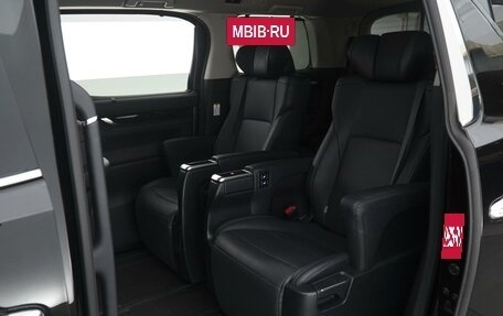 Toyota Vellfire II, 2018 год, 4 499 000 рублей, 7 фотография