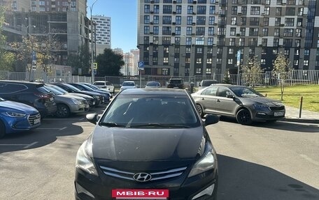 Hyundai Solaris II рестайлинг, 2014 год, 800 000 рублей, 6 фотография