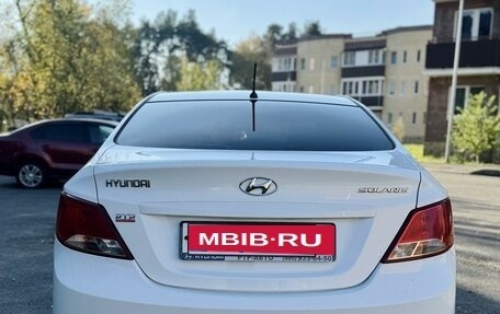 Hyundai Solaris II рестайлинг, 2015 год, 1 195 000 рублей, 8 фотография