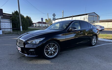 Infiniti Q50 I рестайлинг, 2014 год, 1 910 000 рублей, 2 фотография