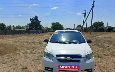 Chevrolet Aveo III, 2011 год, 500 000 рублей, 2 фотография