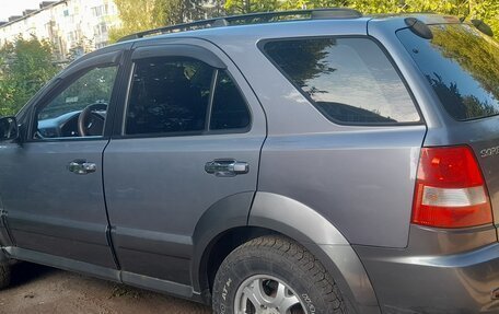 KIA Sorento IV, 2005 год, 800 000 рублей, 10 фотография