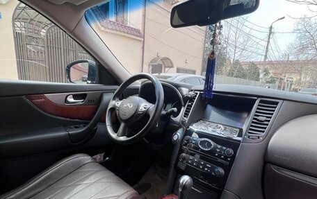 Infiniti QX70, 2014 год, 3 350 000 рублей, 8 фотография