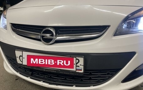 Opel Astra J, 2014 год, 1 090 000 рублей, 9 фотография