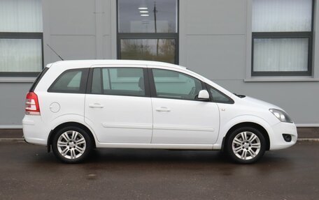 Opel Zafira B, 2012 год, 899 000 рублей, 4 фотография