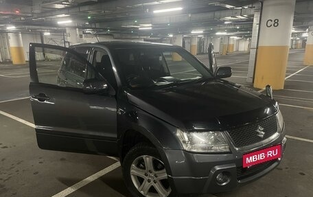 Suzuki Escudo III, 2005 год, 900 000 рублей, 2 фотография