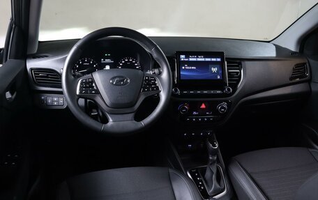 Hyundai Solaris II рестайлинг, 2022 год, 2 299 000 рублей, 6 фотография