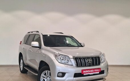 Toyota Land Cruiser Prado 150 рестайлинг 2, 2012 год, 2 899 000 рублей, 7 фотография