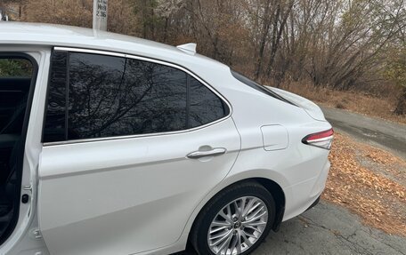 Toyota Camry, 2019 год, 3 333 000 рублей, 5 фотография